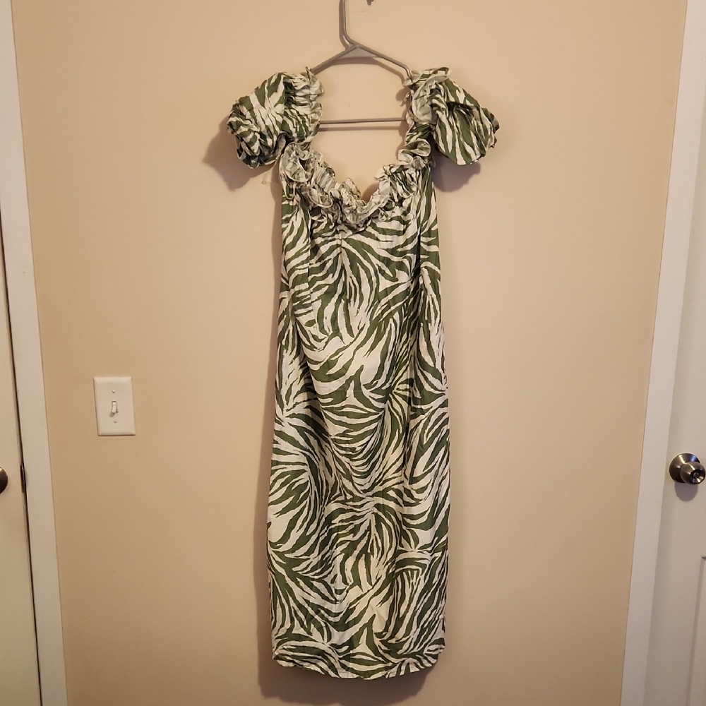 Leaf Print Off-Shoulder Dress